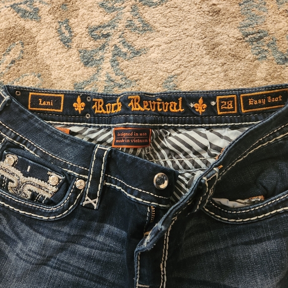 Rock Revival jeans - Picture 2 of 2